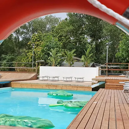 Stella Marina Hostel