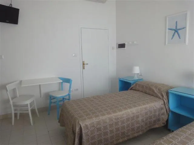 Stella Marina Hostel *