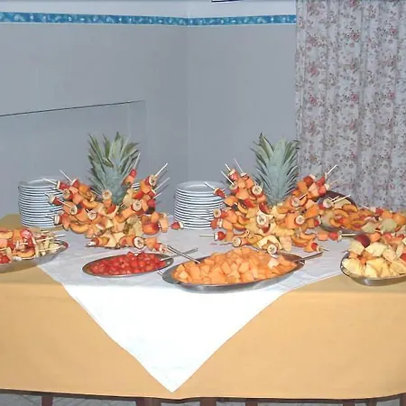 Stella Marina 호스텔 체제나티코