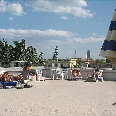 호스텔 Stella Marina 체제나티코